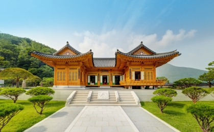 조선왕실의 궁중채화를 복원한 한국궁중꽃박물관