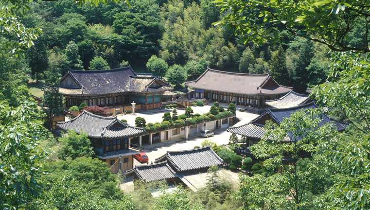 內院寺（ネウォンサ）
